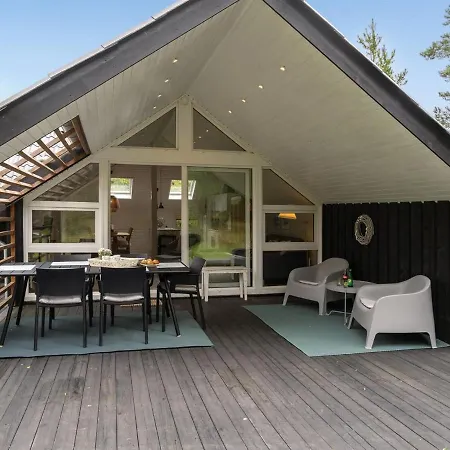 Runa - 500m From The Sea In Ne Jutland By Interhome Hals